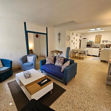 Maisonnette Marine Landeronde Екстер'єр фото