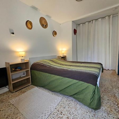 Maisonnette Marine Landeronde Екстер'єр фото